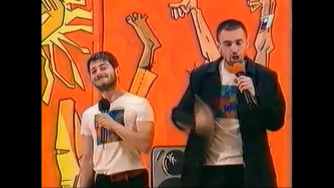 Утомлённые солнцем, 1/4 финала, приветствие, 2001 год